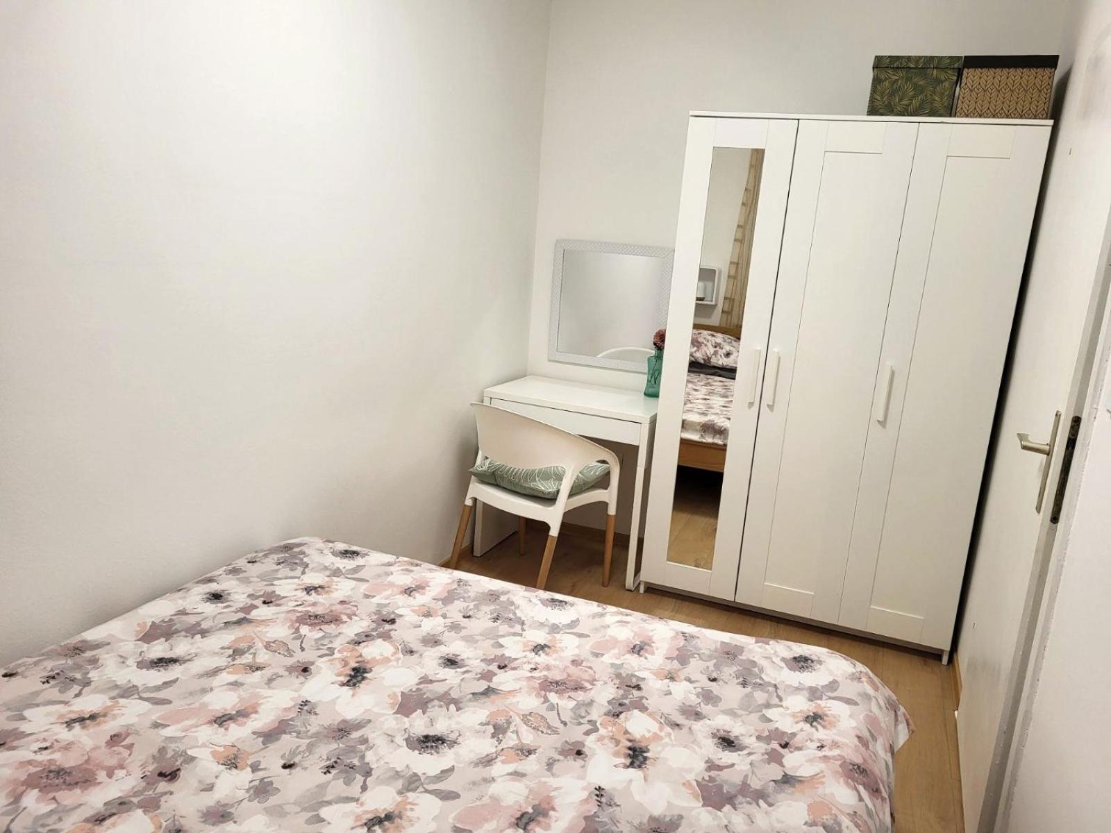Apartment With Garden In Barbariga Luaran gambar
